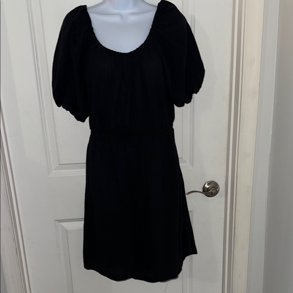 Old Navy Black Puff Sleeve Sundress